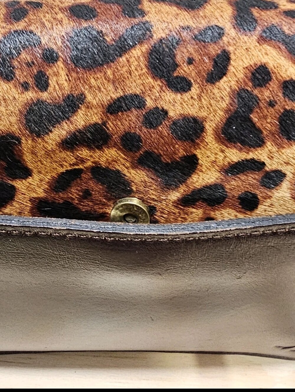 Patricia Nash Leopard Haircalf Crossbody/Shoulder - Picture 14 of 15